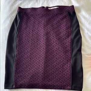 Elegant Black and Pink Patterned Women's Skirt